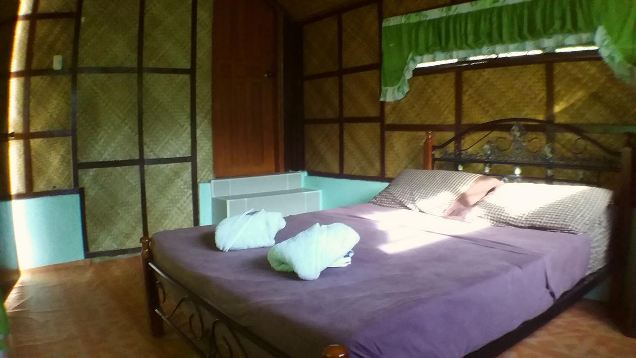 Overview Hostel Loon Ngoại thất bức ảnh